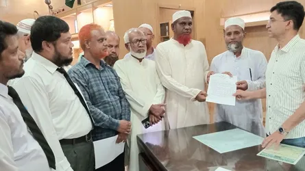 নীলফামারীতে ১১ দলীয় ঐক্যের স্মারকলিপি প্রদান