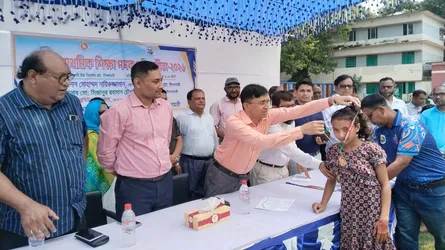 নীলফামারীতে জাতীয় প্রাথমিক শিক্ষা পদক প্রতিযোগিতা অনুষ্ঠিত