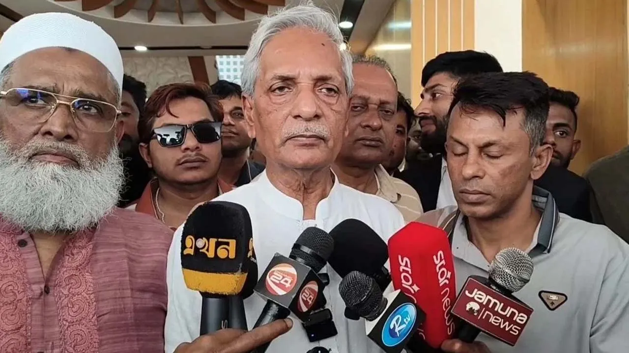 সরকারি কর্মকর্তাদের দুর্নীতি বা কাজে গাফিলতি সহ্য করা হবে না : সংস্কৃতিমন্ত্রী