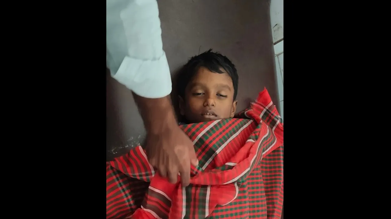 নওগাঁয় স্কুলে যাওয়ার পথে ভুটভুটির ধাক্কায় প্রাণ গেল শিক্ষার্থীর