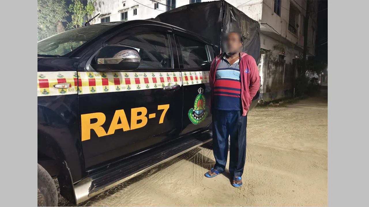 নোয়াখালীতে বড় ভাইকে হত্যার দায়ে ছোট ভাই গ্রেফতার