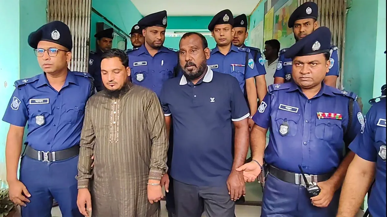 নোয়াখালীতে জিপে লুকিয়ে রাখা ৮০ হাজার ইয়াবাসহ আটক ২
