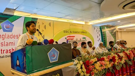 নোয়াখালীতে জিপিএ-৫ প্রাপ্তদের শিবিরের সংবর্ধনা