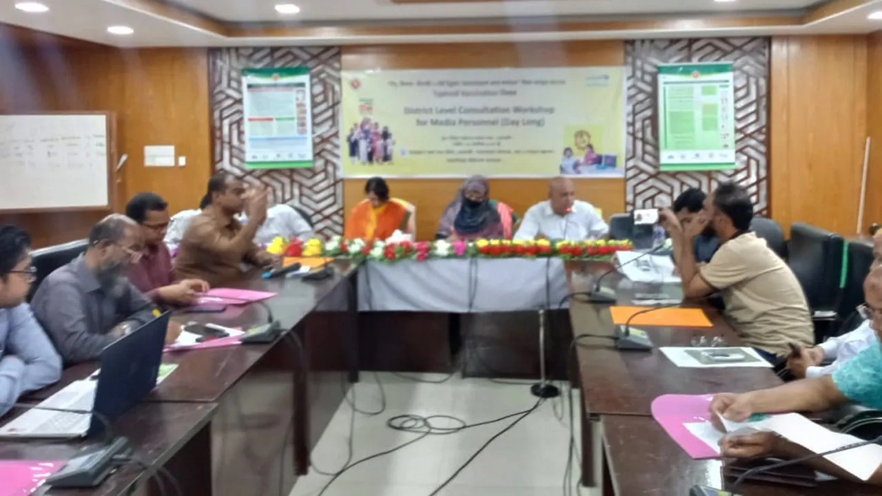 নোয়াখালীতে টাইফয়েড টিকাদান বিষয়ক ওরিয়েন্টেশন সভা