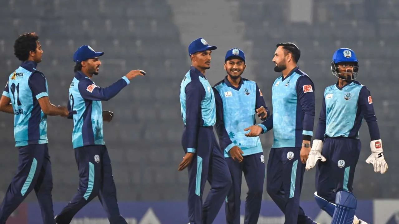 ৬ ম্যাচ পর প্রথম জয় পেল নোয়াখালী, হারল রংপুর