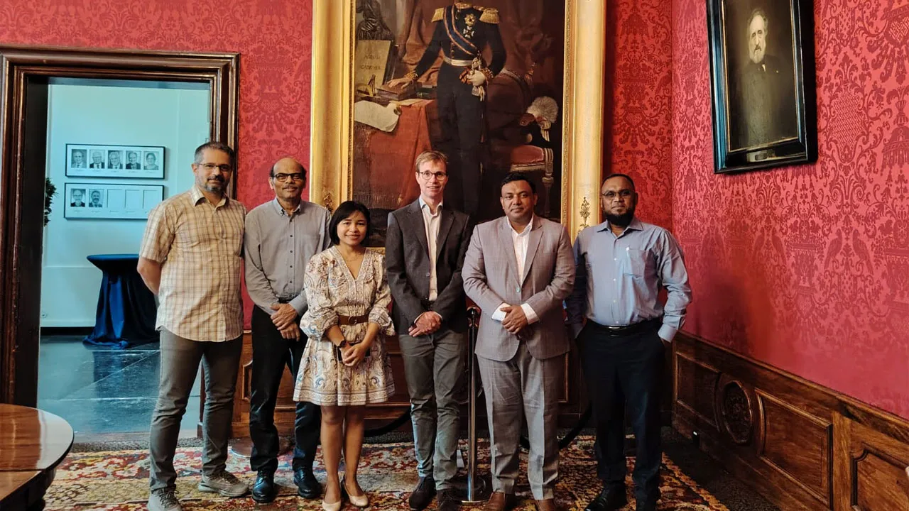 নেদারল্যান্ডসে নোবিপ্রবি ভিসির ইনস্টিটিউট ফর ওয়াটার এডুকেশন পরিদর্শন