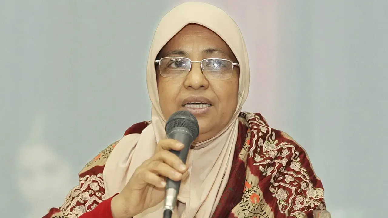 কিছু না করেও পাওয়া সম্মানি ফিরিয়ে দিলেন স্বাস্থ্য উপদেষ্টা