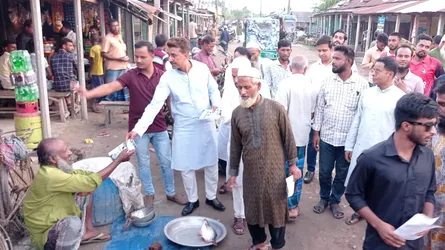 তারেক রহমানের ৩১ দফা নিয়ে গৌরীপু‌রে মানুষের দ্বারে দ্বারে অ্যাডভোকেট নুরুল হক