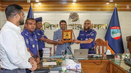 খুলনা জেলার শ্রেষ্ঠ ওসি নির্বাচিত হলেন কয়রার জি এম ইমদাদুল হক