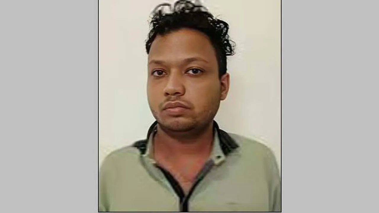 ওয়াকিটকি বার্তা ফাঁস : কনস্টেবল অমি দাস ৩ দিনের রিমান্ডে