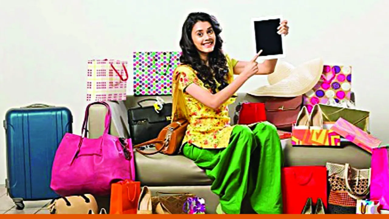 অনলাইন কেনাকাটায় খরচ বাড়তে পারে