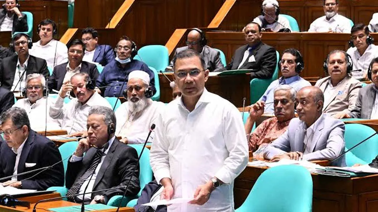 মৌলিক সংস্কার ও রাজনৈতিক ইস্যুতে প্রধানমন্ত্রীর ইতিবাচক উদ্যোগে ভাটা!