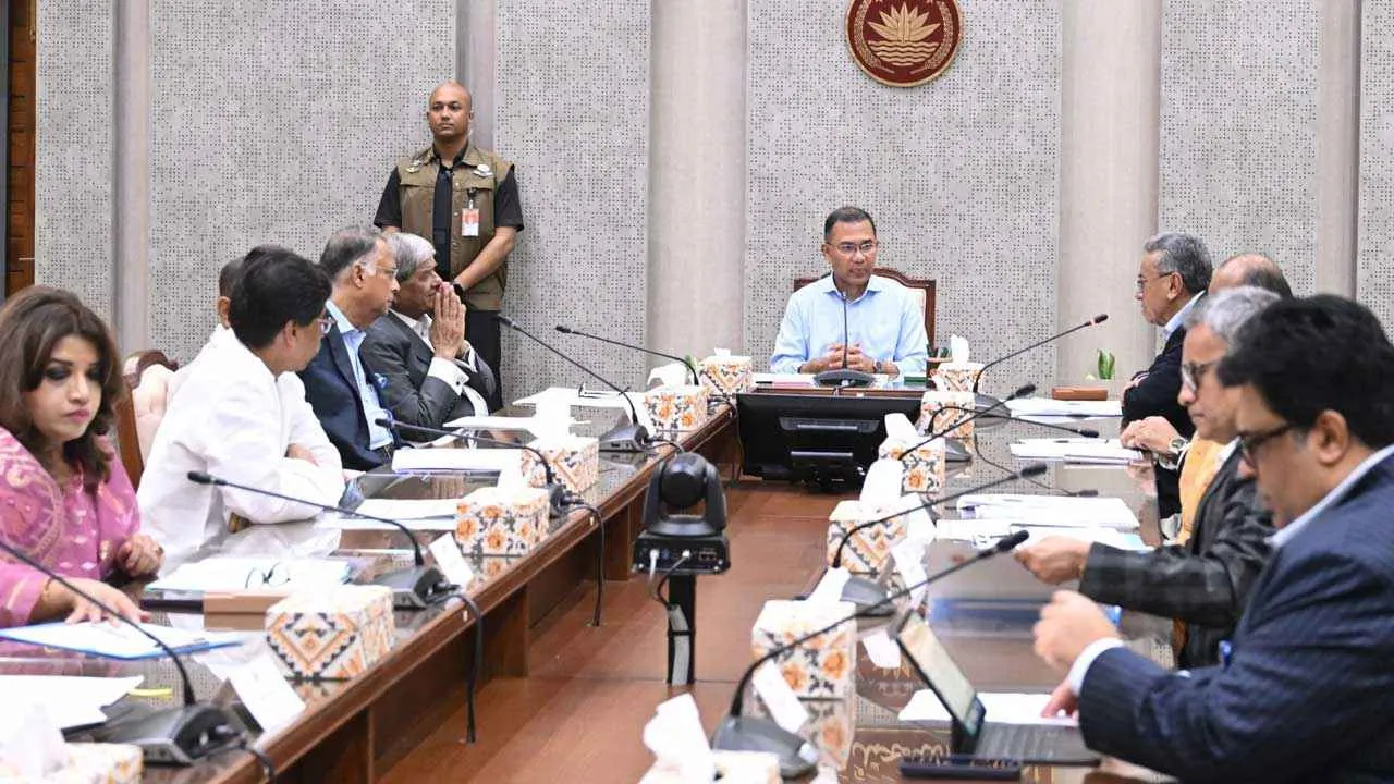 জ্বালানি সঙ্কট মোকাবেলায় প্রধানমন্ত্রীর সভাপতিত্বে বিশেষ বৈঠক