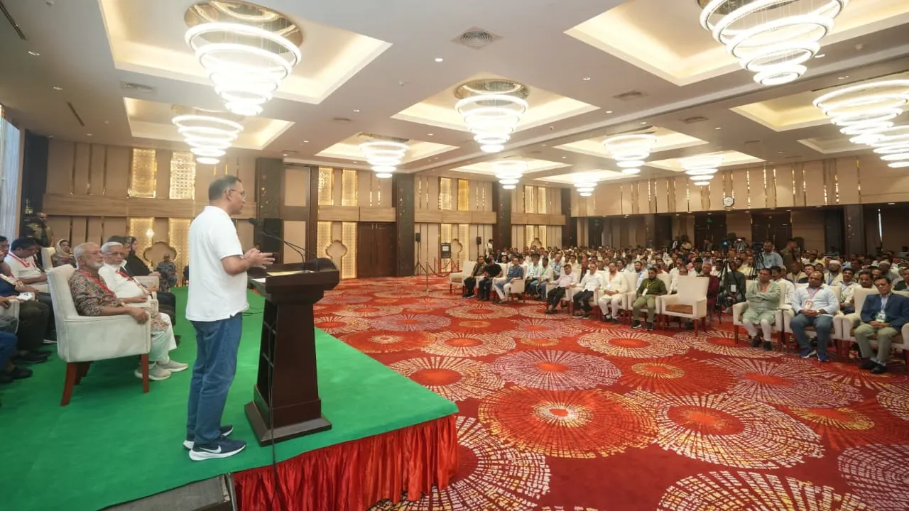 সিঙ্গাপুর-কানাডা নয়, বেটার বাংলাদেশ গড়তে চাই : প্রধানমন্ত্রী