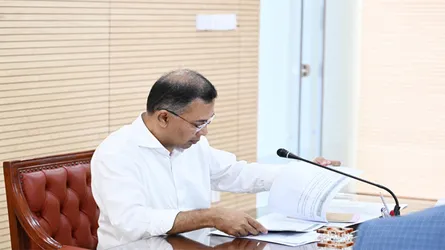 রাজধানীর চারটি বাস টার্মিনাল দ্রুত স্থানান্তরের নির্দেশ প্রধানমন্ত্রীর
