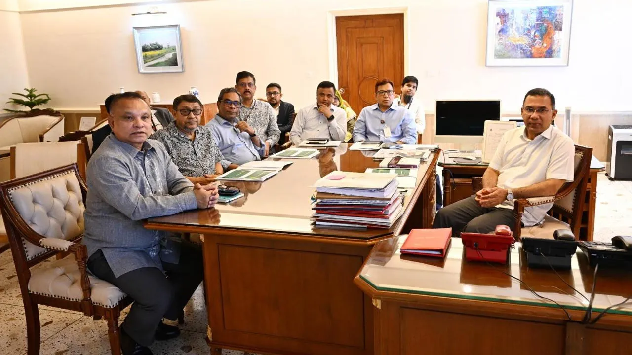 ন্যাশনাল ই-হেলথ প্ল্যাটফর্ম গড়ে তুলতে পাইলট প্রকল্প গ্রহণের নির্দেশ প্রধানমন্ত্রীর