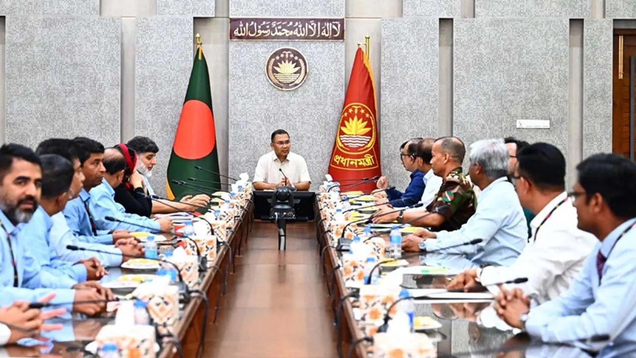 বন্ধ ৩ রাষ্ট্রায়ত্ত পাটকল চালু করতে প্রধানমন্ত্রীর উপস্থিতিতে চুক্তি সই