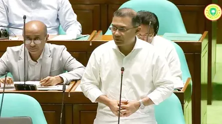 কৃষিকে টেকসই খাতে রূপান্তরের লক্ষ্যে বহুমাত্রিক পদক্ষেপ গ্রহণ করেছে সরকার