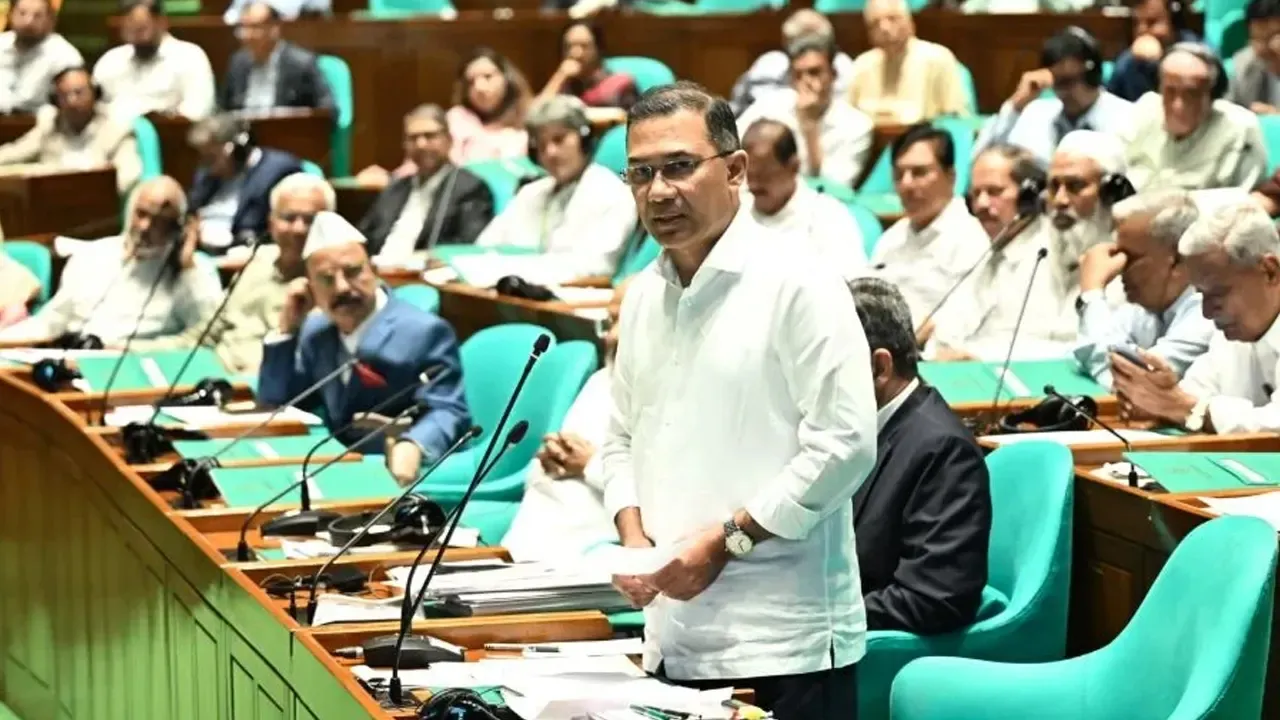 বাকস্বাধীনতা যেন বাকশালীনতার সীমা লঙ্ঘন না করে : প্রধানমন্ত্রী