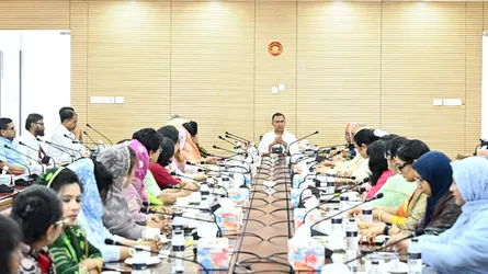 সংসদে কার্যকর ভূমিকা রাখতে নারী এমপিদের প্রস্তুত হওয়ার নির্দেশ প্রধানমন্ত্রীর