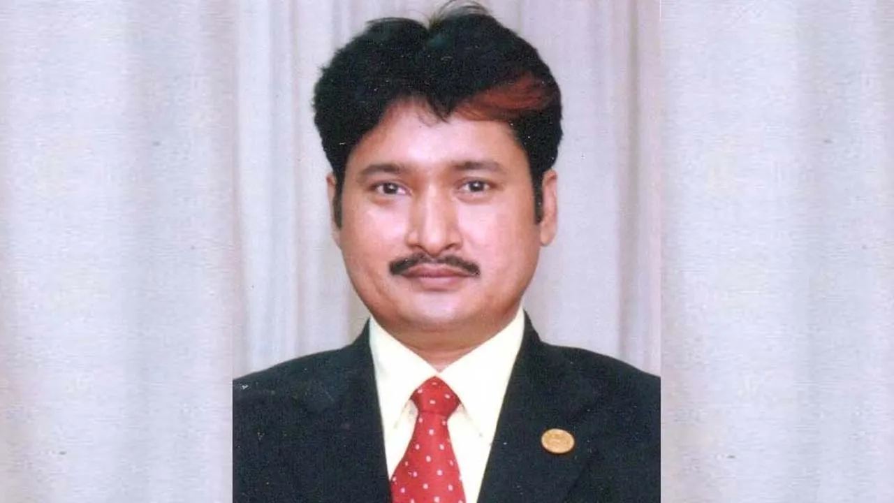 মাউশি পরিচালক খান মইনুদ্দিনকে শিক্ষামন্ত্রীর পিএস পদে নিয়োগ