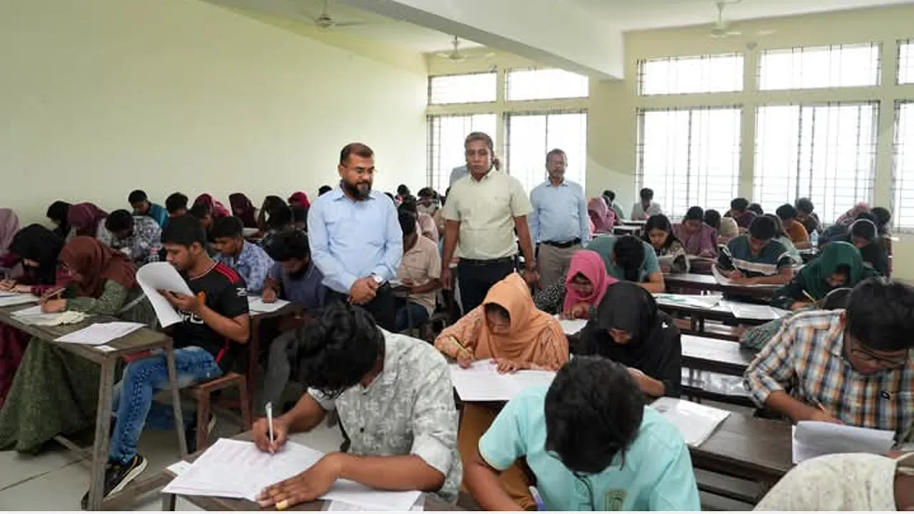 পাবিপ্রবিতে শেষ হলো গুচ্ছের ভর্তি পরীক্ষা
