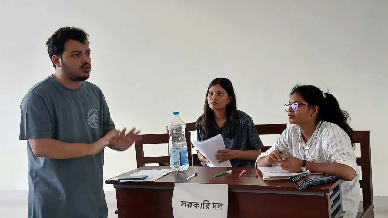 পাবিপ্রবিতে ২৪ বিশ্ববিদ্যালয়ের অংশগ্রহণে জাতীয় বিতর্ক প্রতিযোগিতা