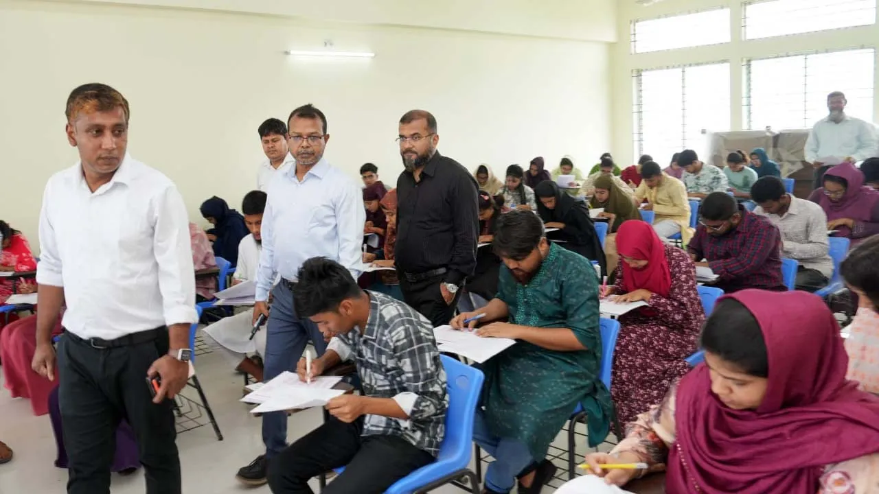 পাবিপ্রবিতে ‘বি’ ইউনিটের ভর্তি পরীক্ষা সম্পন্ন, উপস্থিতি ৯২.৩৫ শতাংশ