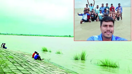 পদ্মার মোহনায় একদিন