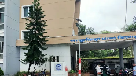 পাকুন্দিয়ায় গৃহবধূকে গলা কেটে হত্যা