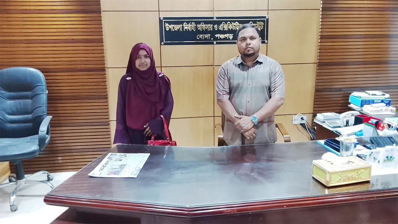 জুলাই শহীদ পরিবারের পাশে পানিসম্পদ প্রতিমন্ত্রী, ২ সদস্য পেলেন চাকরি