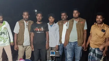 পঞ্চগড়ে ডিবির অভিযানে ১২ কেজি গাঁজাসহ আটক ২