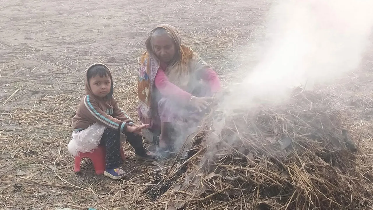 পঞ্চগড়ে তাপমাত্রা ৮.৬ ডিগ্রির ঘরে, অতিষ্ঠ জনজীবন