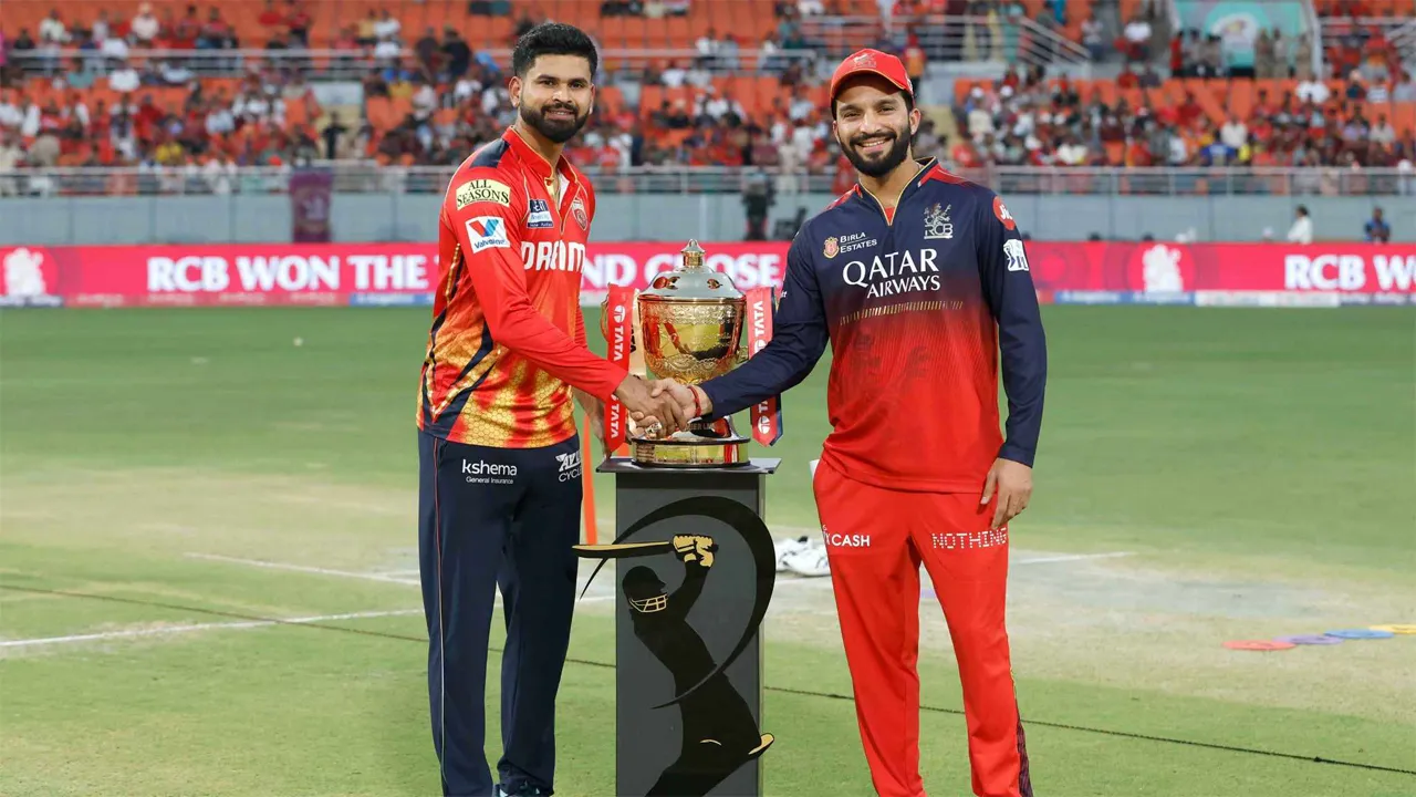 পাঞ্জাব নাকি বেঙ্গালুরু, কে জিতবে ২০ কোটি রুপি?