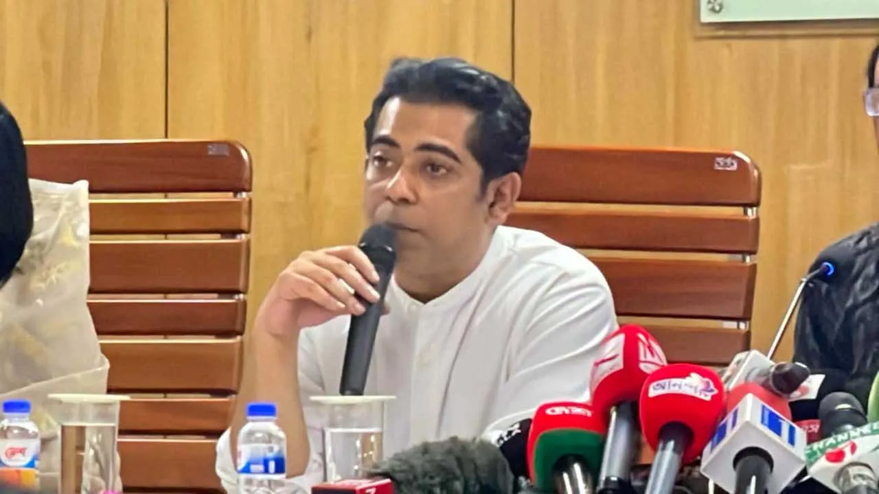 কনসার্ট বাতিল মানেই সরকারের বাধা নয় : তথ্যমন্ত্রী