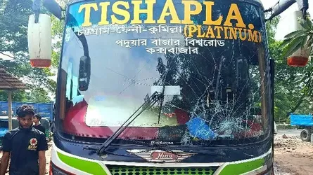 চন্দনাইশের বাস-অটোরিকশা সংঘর্ষে নিহত ২