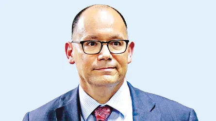 পিটার হাসকে ঘিরে ভুয়া তথ্য ও অপপ্রচার শনাক্ত