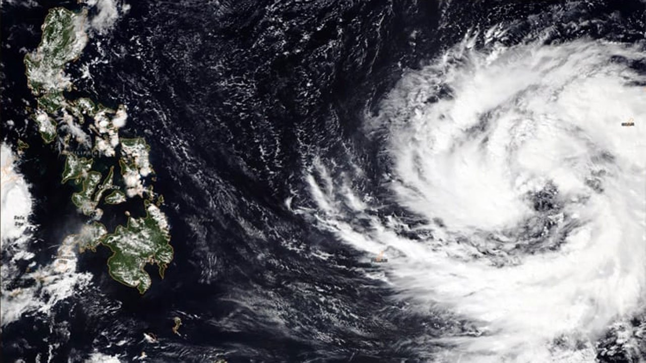 Philippines-Typhoon-Fung-wo