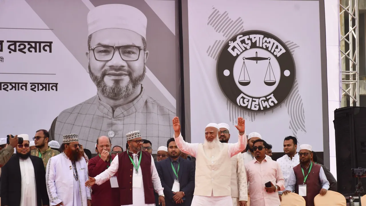 সকল দেশের সাথে বন্ধুত্বে বিশ্বাসী কিন্তু কাউকে আমাদের প্রভু হতে দেবো না