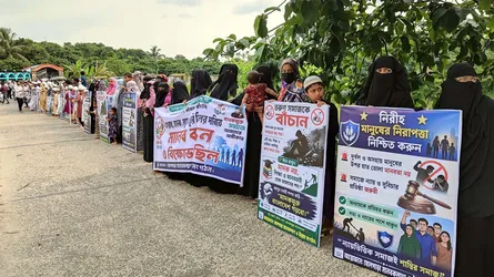 সোনারগাঁওয়ে মাদক ও অপরাধ নির্মূলে মানববন্ধন