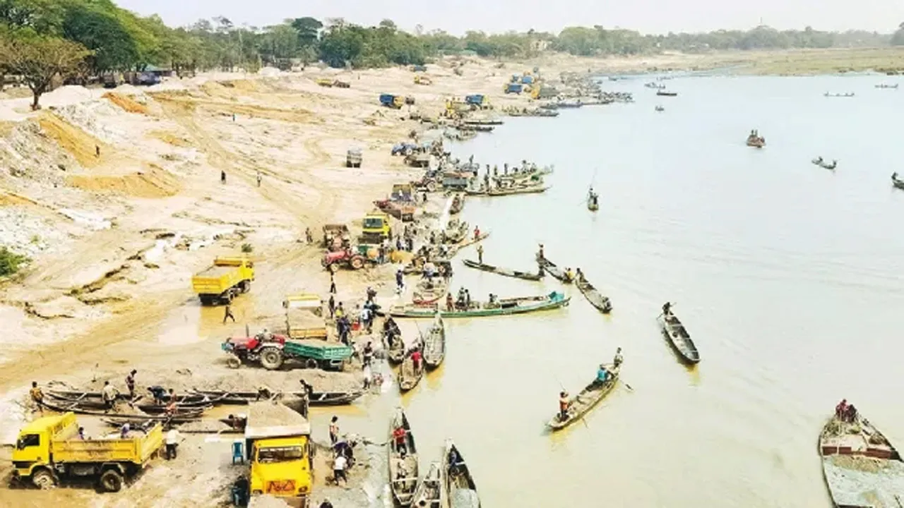 জাফলংয়ে বালু তুলতে গিয়ে বারকি শ্রমিকের মৃত্যু