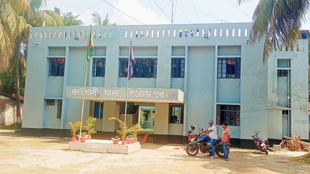 কাউখালীতে ২ মোটরসাইকেলের মুখোমুখি সংঘর্ষে নিহত ১