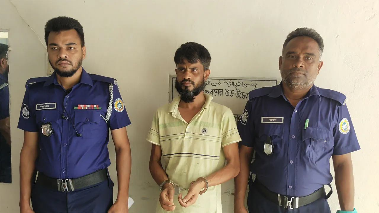 নাজিরপুরে ১ হাজার পিস ইয়াবাসহ যুবক গ্রেফতার