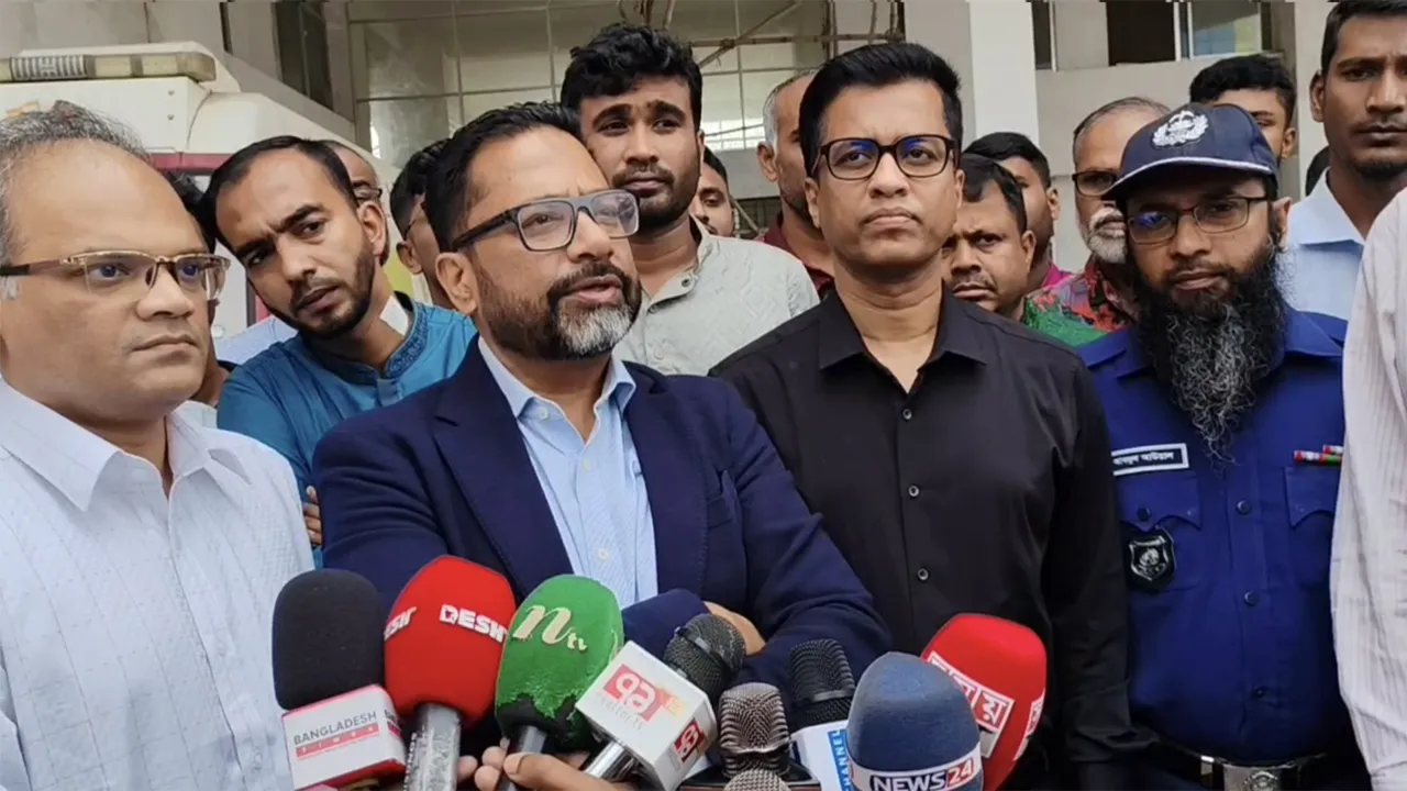 লিফট ছাড়াই চালু হচ্ছে পিরোজপুরের ২৫০ শয্যার হাসপাতালের ৪ ফ্লোর