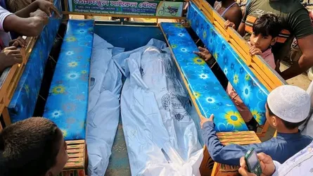 নওগাঁয় স্বামী-স্ত্রীর লাশ উদ্ধার