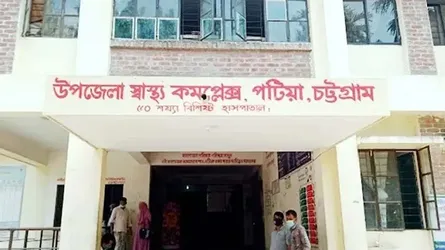 চট্টগ্রামে দুই বাসের মুখোমুখি সংঘর্ষে আহত ২১
