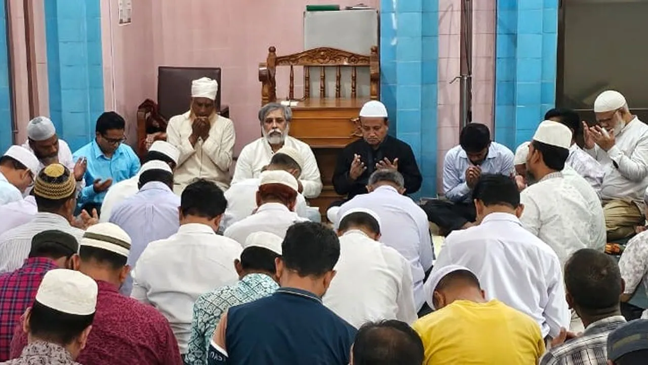 বাউবিতে জুলাই গণঅভ্যুত্থানে শহীদদের স্মরণে দোয়া