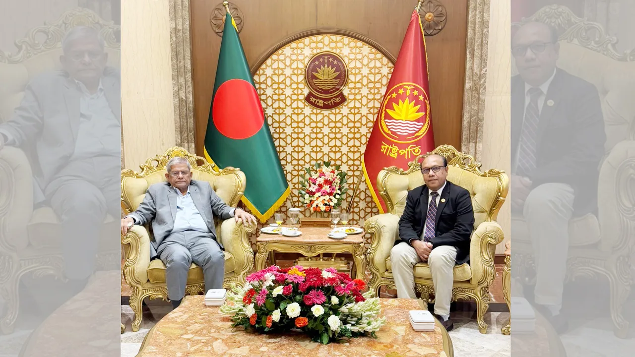 নবনির্বাচিত রাষ্ট্রপতির সাথে নোবিপ্রবি ভিসির সৌজন্য সাক্ষাৎ