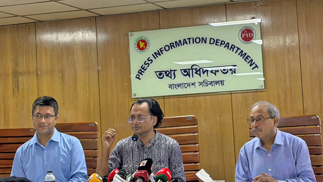 দুই বছরের মধ্যে গ্রাম ও শহরে নিরবচ্ছিন্ন বিদ্যুৎ সরবরাহ নিশ্চিত করবে সরকার