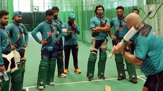 পাওয়ার হিটিং ক্লাসে উডের ‘প্রো-ভেলোসিটি ব্যাট’